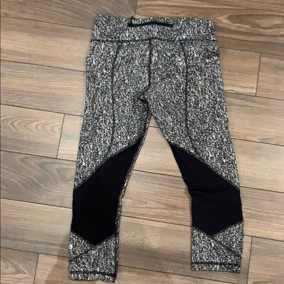 Lululemon pace crop pant - Picture 3 of 4